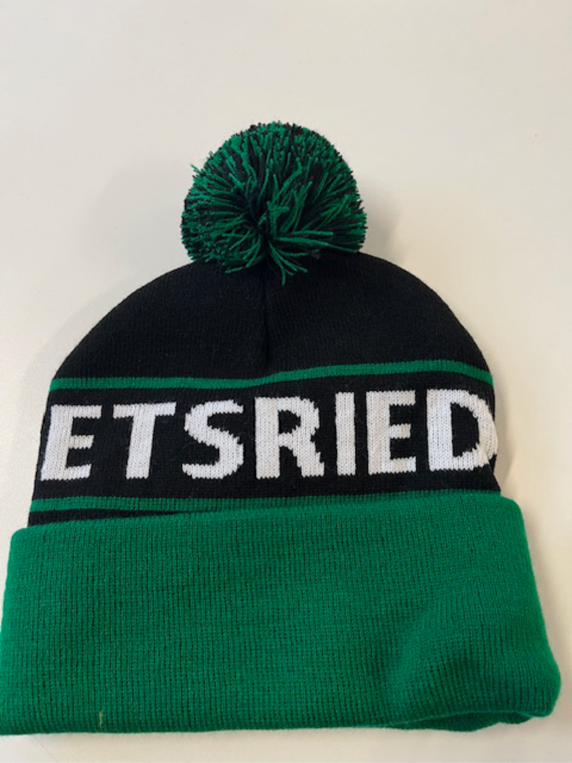 Tus Geretsried Strickmütze